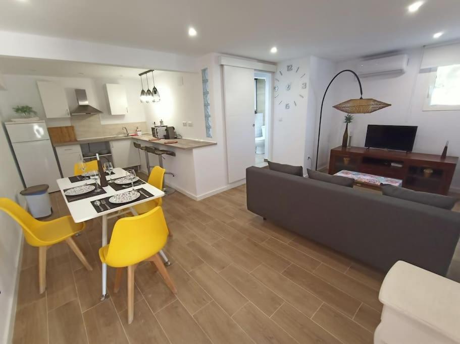 Villa Falconera Apartaments, Gandia A Las Faldas De La Montana Екстер'єр фото
